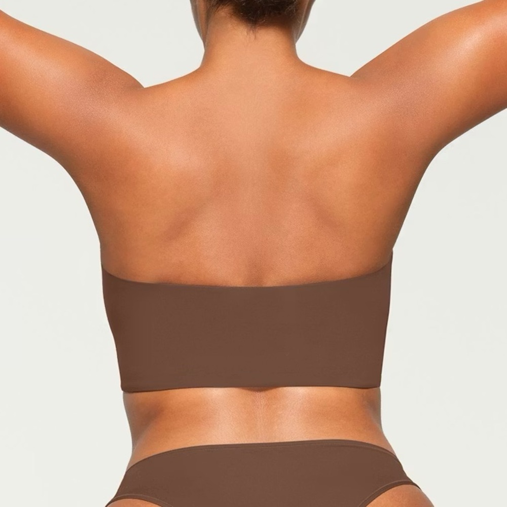 NWT SKIMS Fits Everybody Bandeau - Oxide - Size XL - Picture 3 of 10
